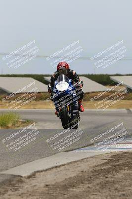 media/May-26-2025-Lets Ride (Mon) [[3bf1de1d65]]/C Group/1240pm (Wheelie Bump)/